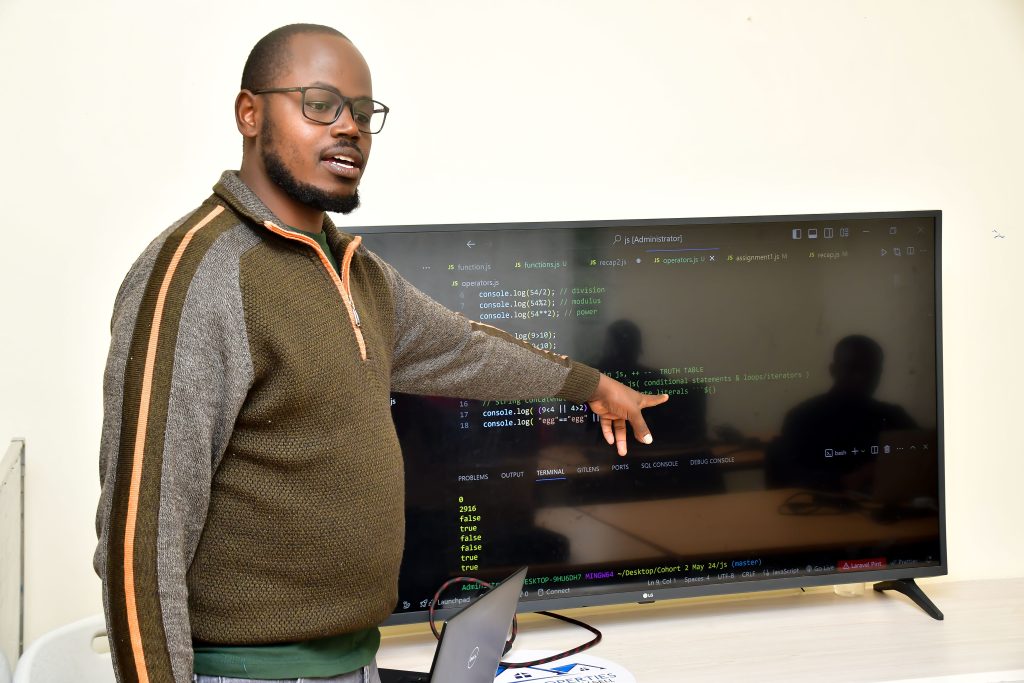 EldoHub students in a hands-on training session